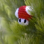 Free mini Mario Mushroom & Invincibility Star amigurumi patterns