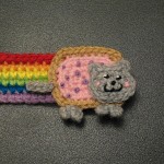 Free crochet pattern: Nyan Cat Bookmark (hair band?)