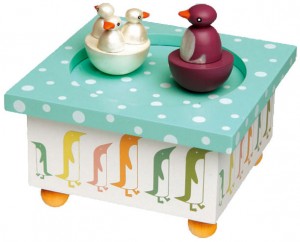 Dancing penguin music box
