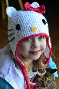 Hello Kitty hat free crochet pattern