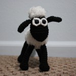 Shaun the Sheep mini crochet