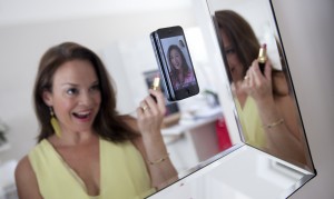 Mirror blurred