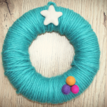 Yarn-wrapped wreath from the Mollie Makes website